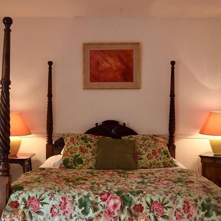 Cottages de Château de Vaux Yvré-lʼÉvêque Extérieur photo
